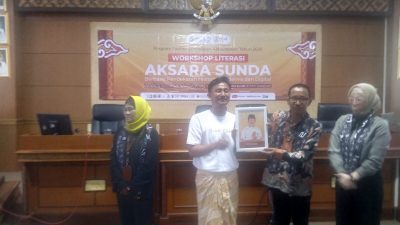 Workshop Literasi Aksara Sunda di Kabupaten Tasikmalaya, Kang Erry Ajak Generasi Muda Lestarikan Budaya Leluhur