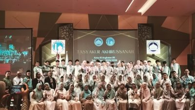 SMP Islam Al-Azhar 30 Tasikmalaya Lepas 50 Siswa Berprestasi