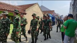 Ratusan Prajurit Yonif TP 939 dan Gandara Group37 Gotong Royong Sulap Perum Tata Lestari Jadi Bersih dan Nyaman
